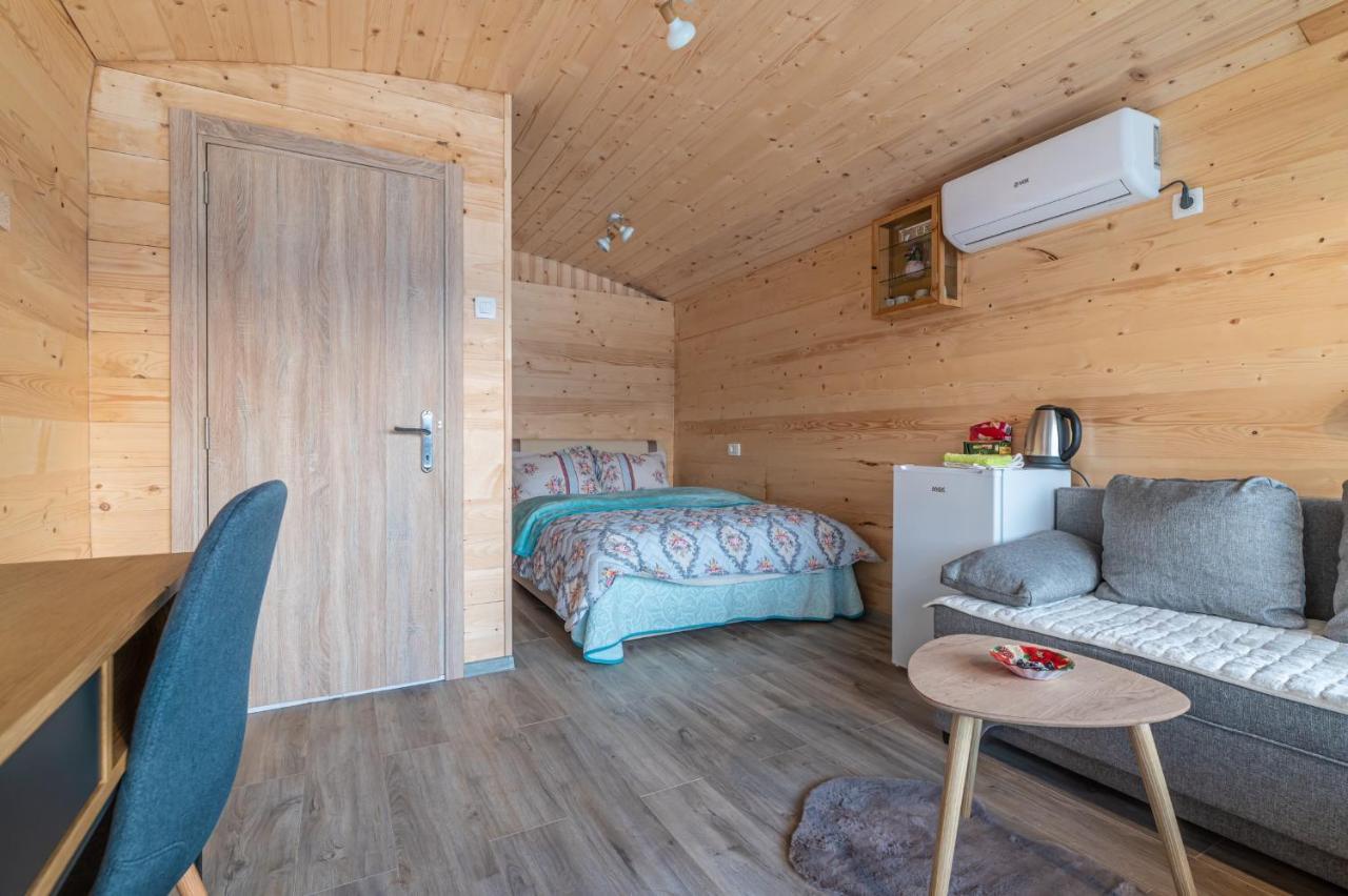 Studio Apartment Djole Nikšić Bagian luar foto